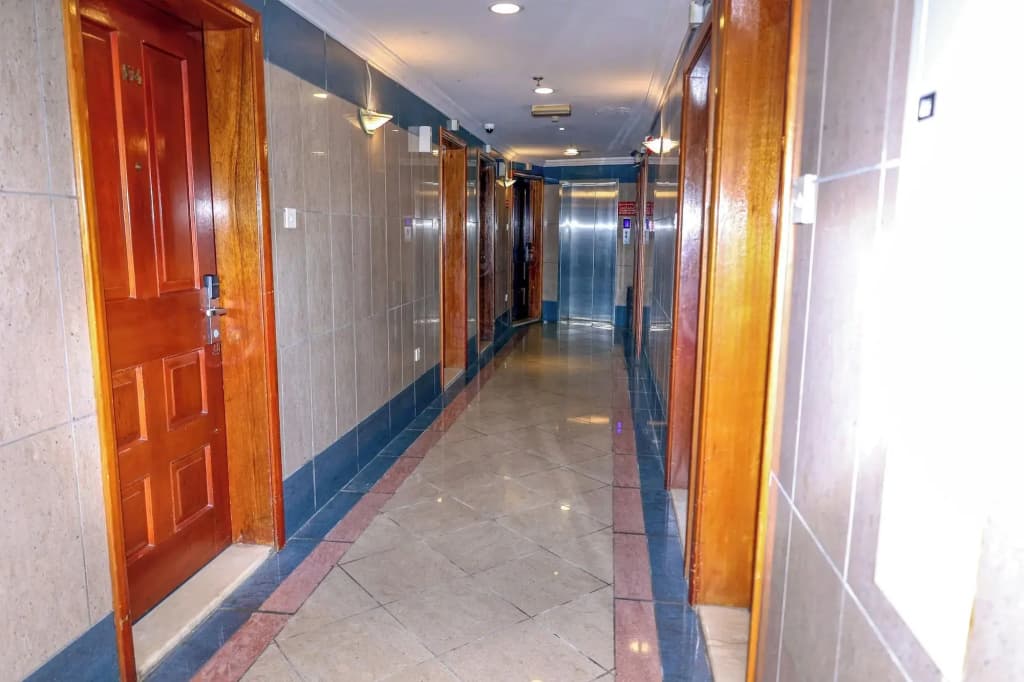 Queen's Hotel - photo 14