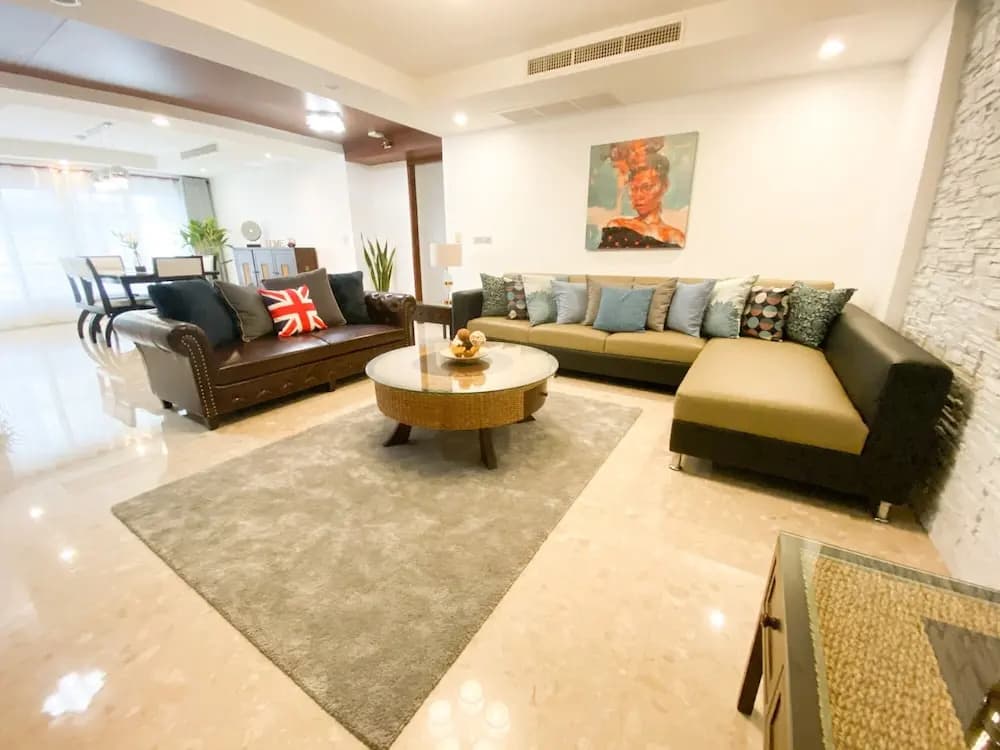 JJ Mansion - photo 3