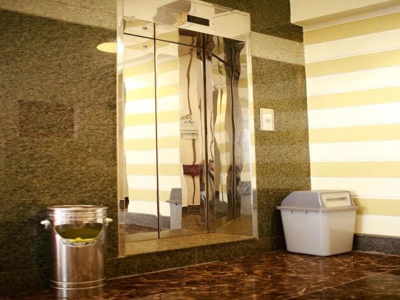 Los Hotel - photo 11
