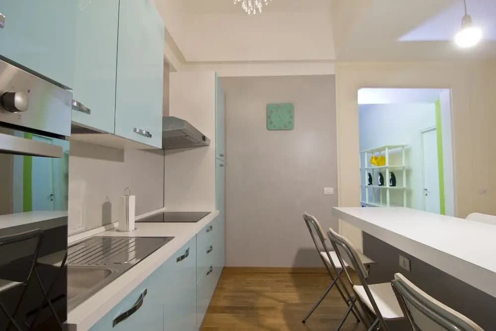 Spacious and very central apartment - photo 2