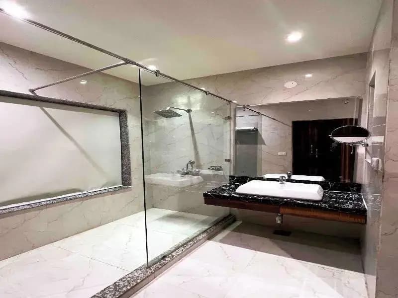 Hotel The Grand Shoba - photo 27