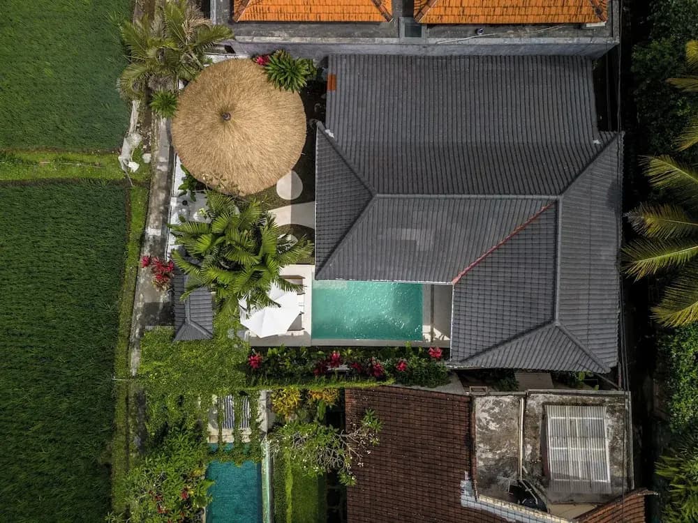 Moonlight EVDEkimi - Stylish 2BR escape with Tropical garden and Pool - photo 11