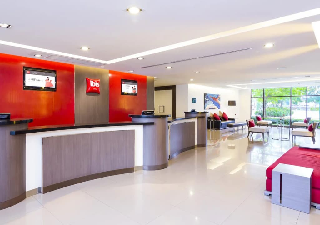 ibis Bangkok Riverside - photo 2