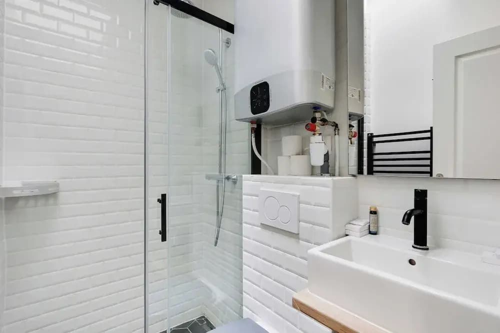 Charming Appt - 1bd/2p - Near Canal Saint Martin - photo 6