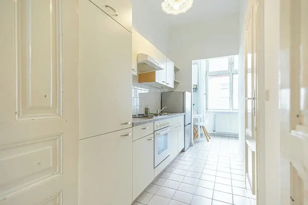 Stylish 1BR Apartment In Vienna Center - photo 6