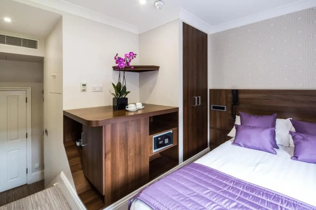 London House Hotel - photo 48