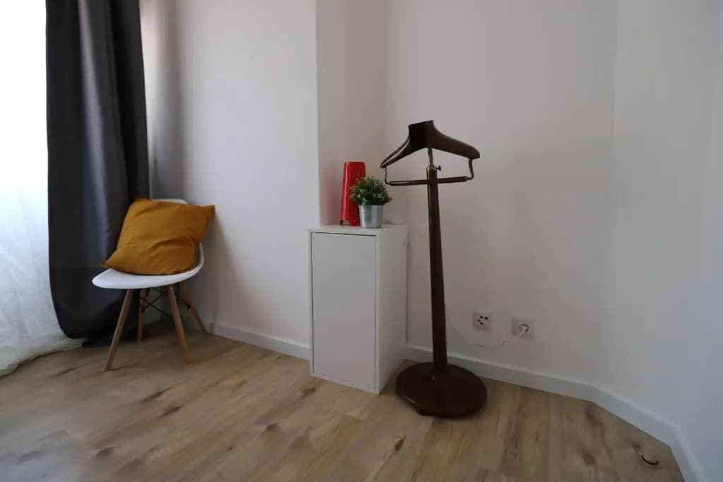 Treetops Lisbon Apartment - photo 3