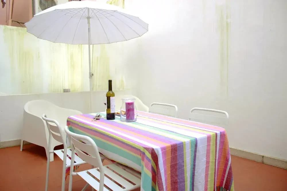 ALTIDO Modern 1-bed Apt w/terrace, moments from São Bento Palace - photo 4