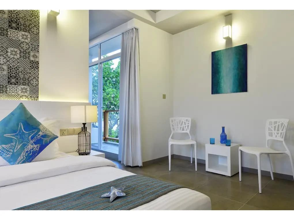 Velana Beach Hotel Maldives - photo 11