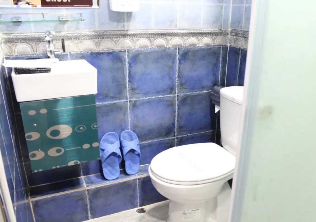 Temple Street Hotel - photo 9