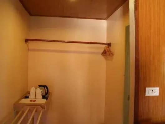 Bangrak Pier Bungalow - photo 10