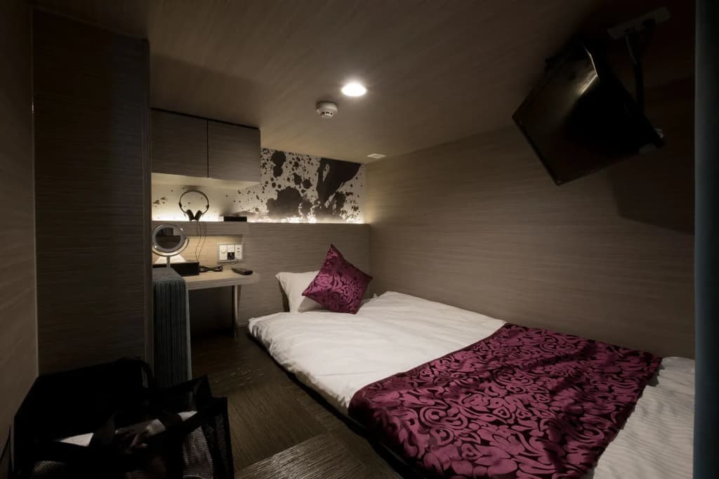 HOTEL Cargo Shinsaibashi - photo 4