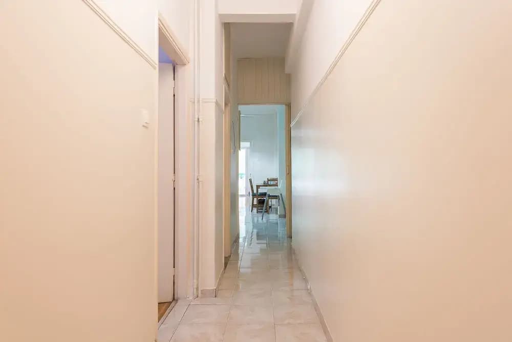 Cozy 2 Bedroom Apartment by Cloudkeys - photo 11