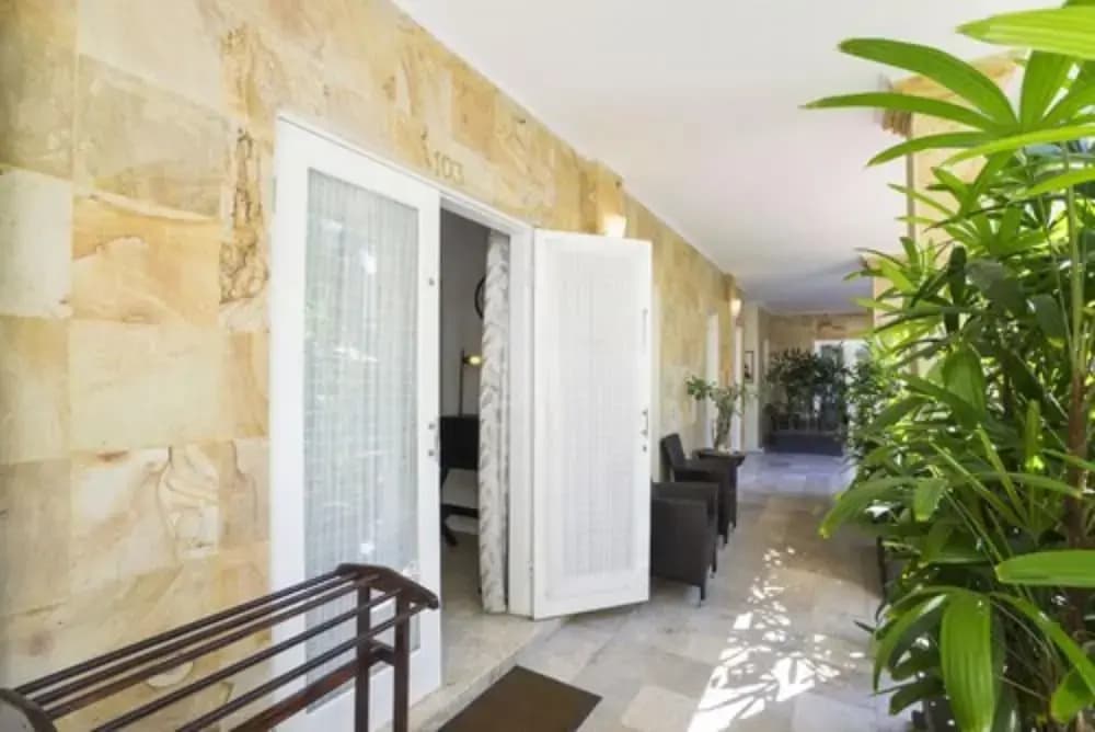 Beach Melati Apartments - photo 9