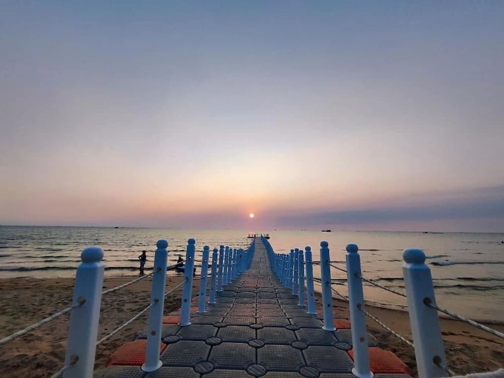 Sunset Marina Hotel - photo 13