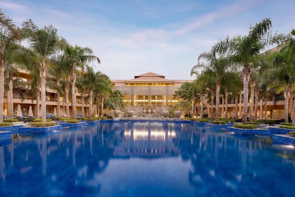 Dusit Thani LakeView Cairo - photo 22