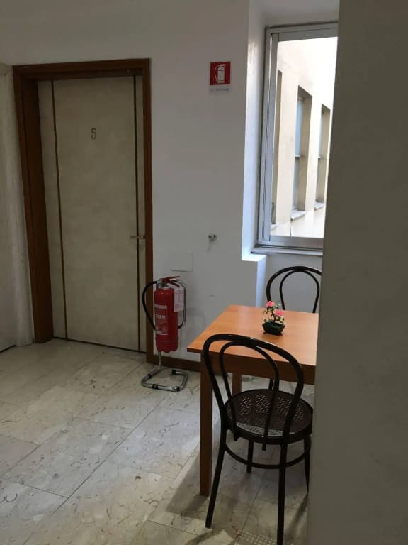 Lion University & Youth Hostel Milano - photo 7