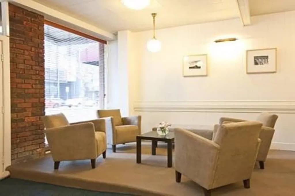 Hotel Sophia - photo 4