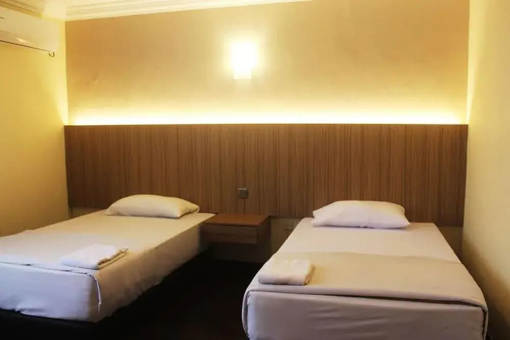 Golden Palms Hotel - photo 7