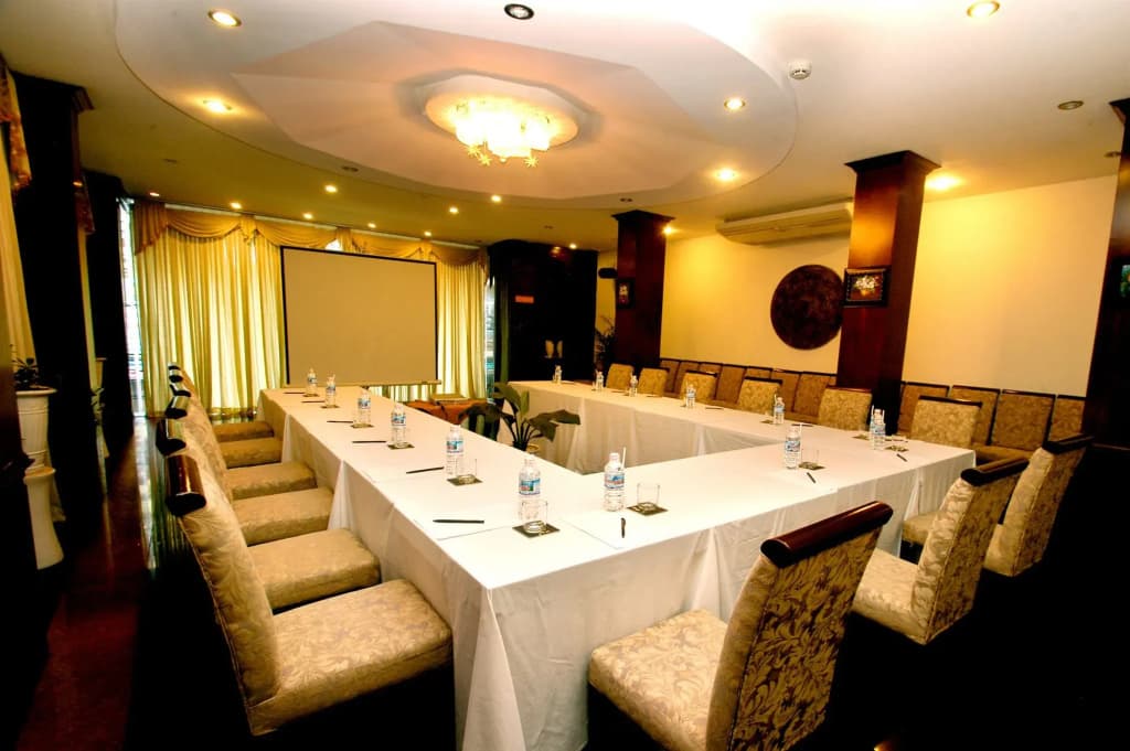 The Summer Hotel - photo 21