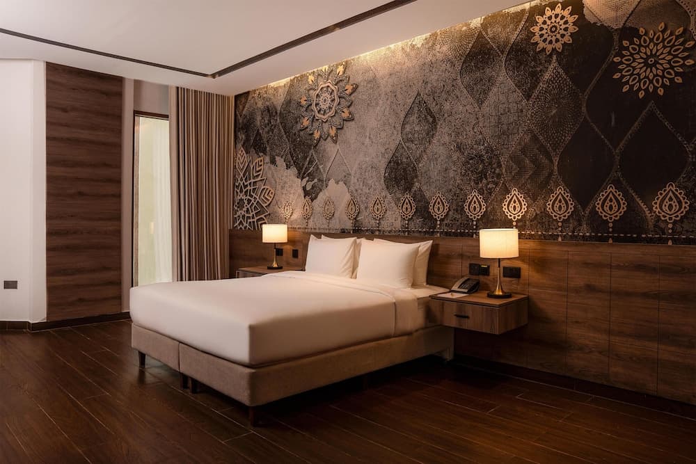 Golden Tulip Muscat The Village - photo 14