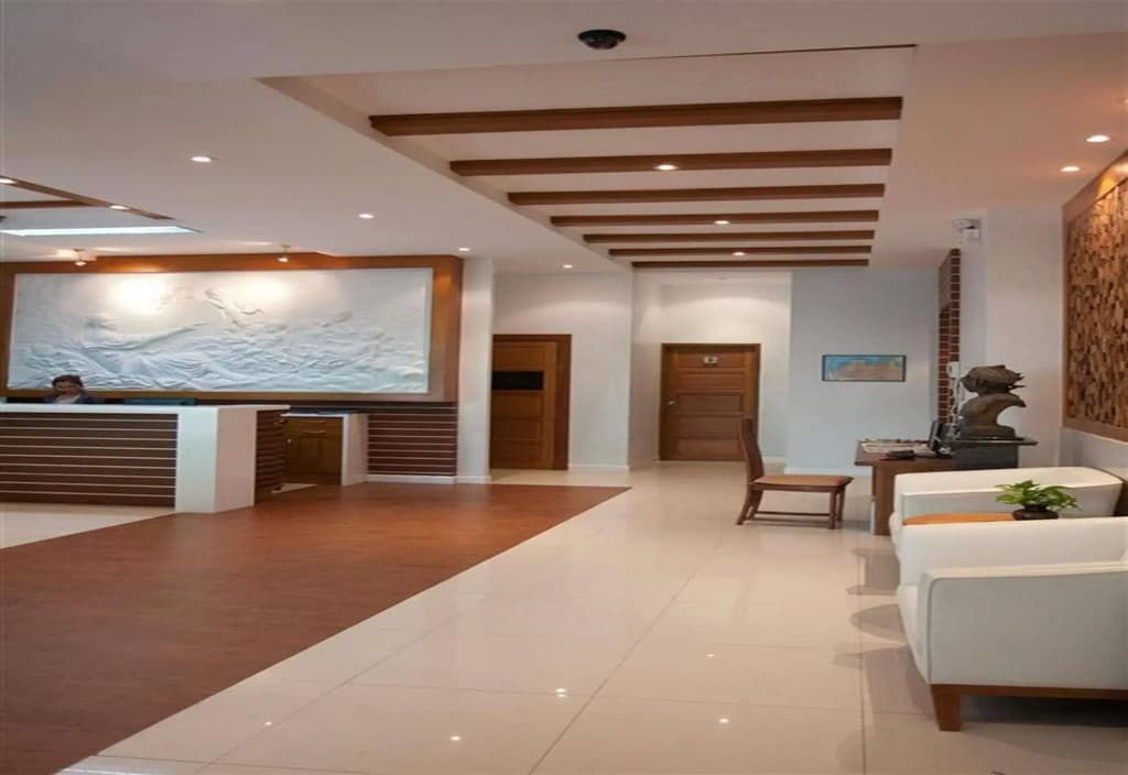 Royal Beach View Suites - photo 7