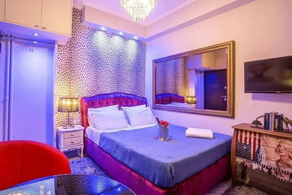 Boutique maisonette in Athens - photo 4