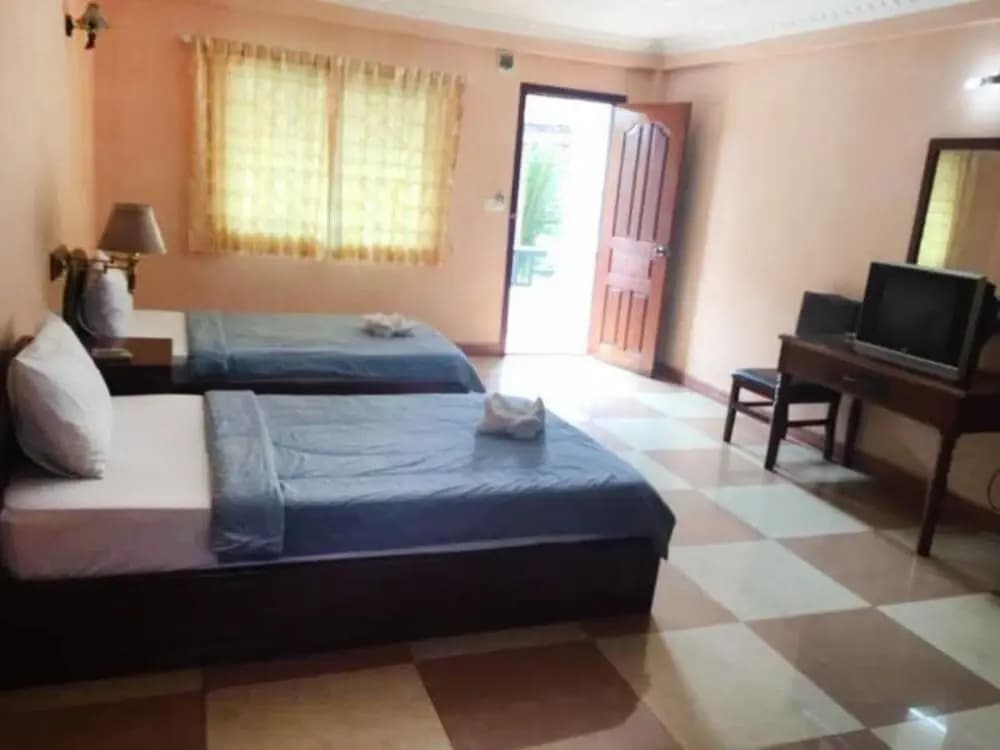 Moha Mean Hotel - photo 4