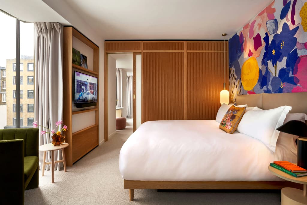 The BoTree London, Curio Collection by Hilton - photo 3