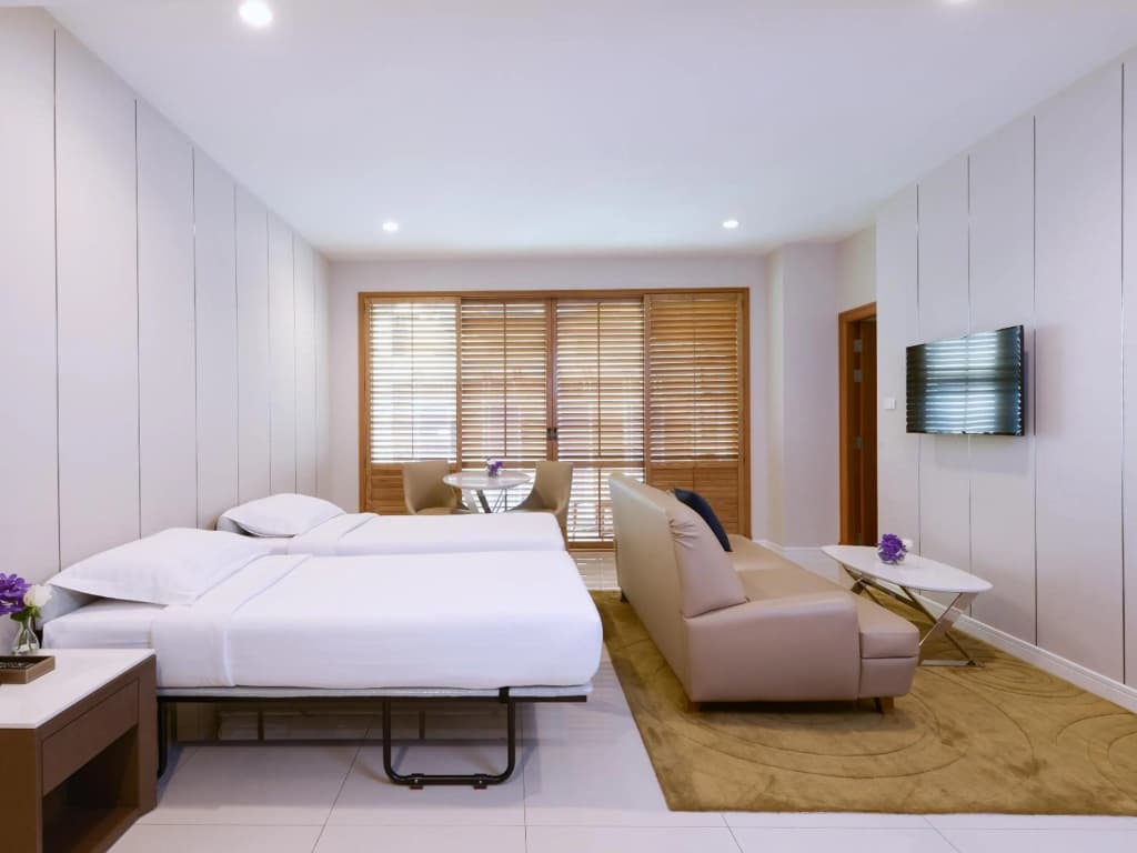 Grande Centre Point Ploenchit Hotel - photo 7