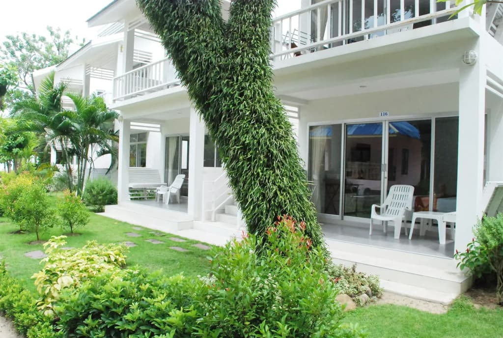 Amity Beach Resort - photo 16