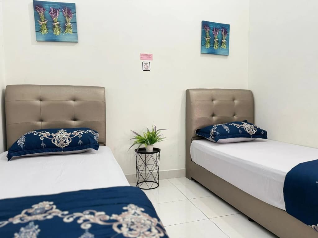 Lavender Free Wifi 24LV9 Penawar Desaru Homestay - photo 5