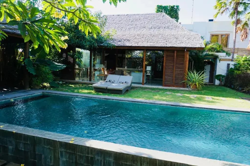 The Villa Batik - photo 10