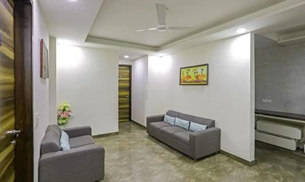 Fabhotel White House Bnb - photo 24