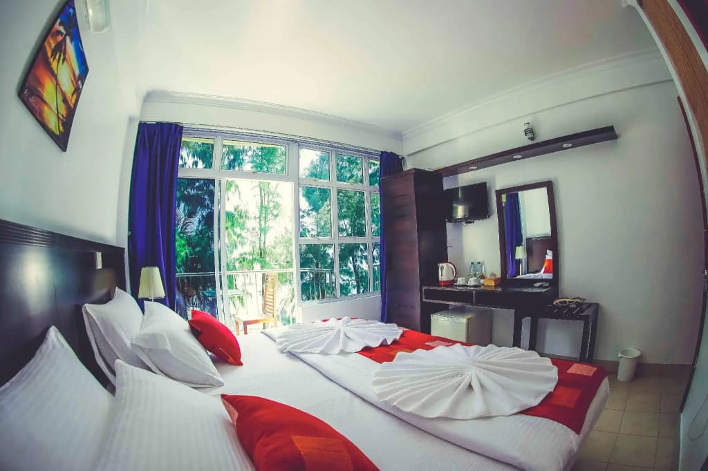 Sunny Suites Inn - photo 10