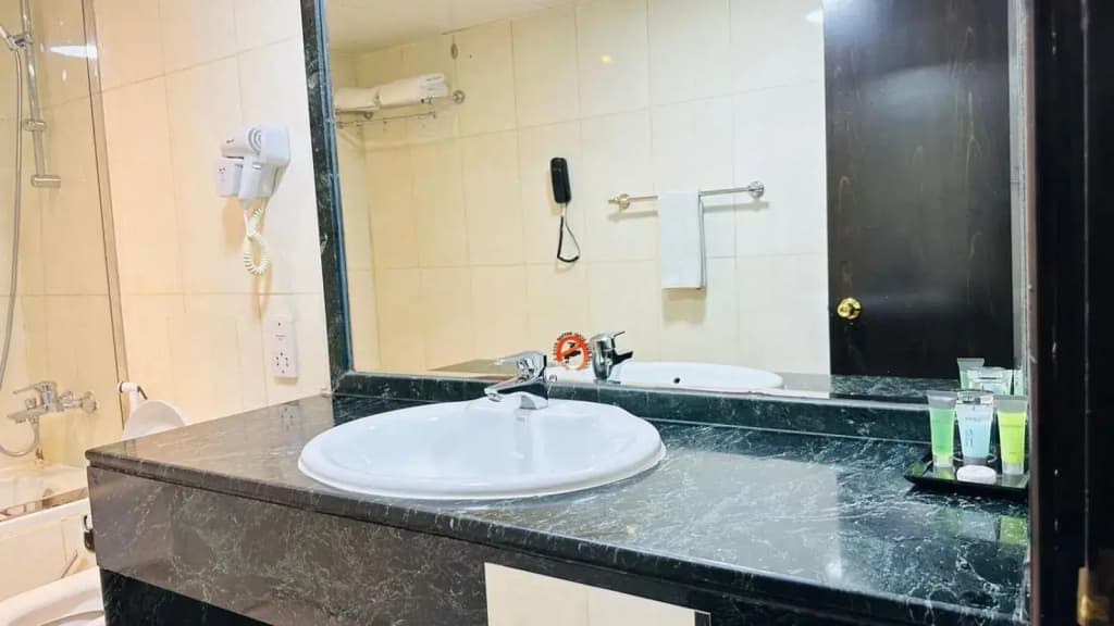 Rolla Suites Hotel - photo 9