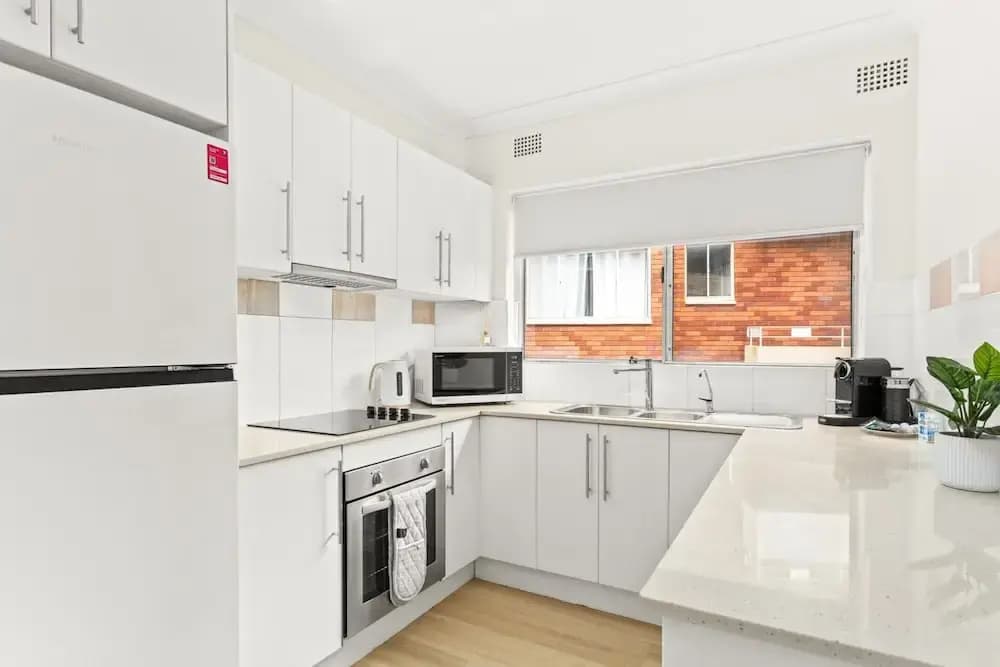 Bright and Convenient Apartment, Close to Shops - photo 10