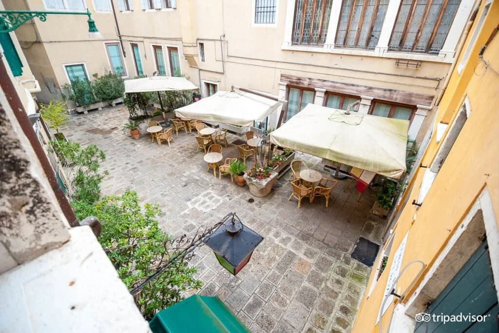 Hotel Torino - photo 25