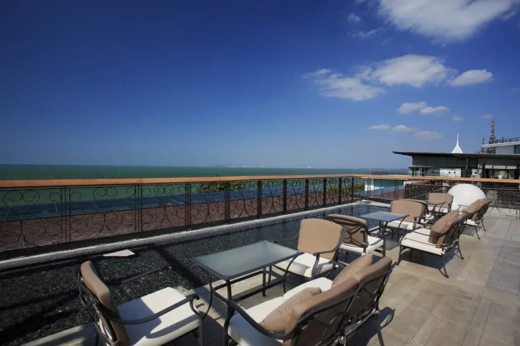 Pattaya Modus Beachfront Resort - photo 8