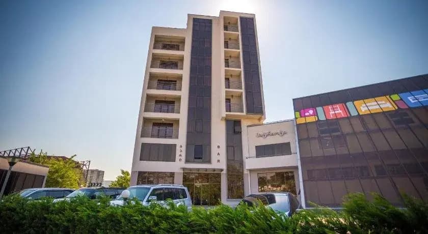 Hotel Patrioti - photo 1