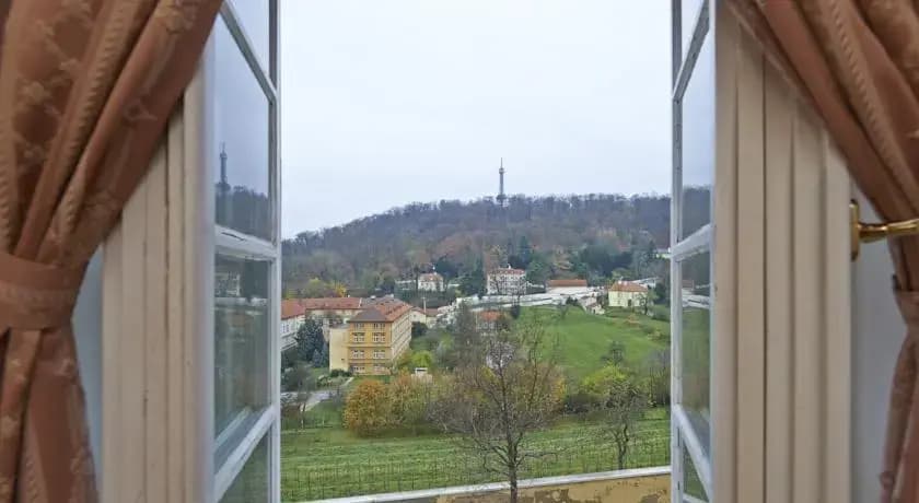 Golden Apple Apartments - photo 7