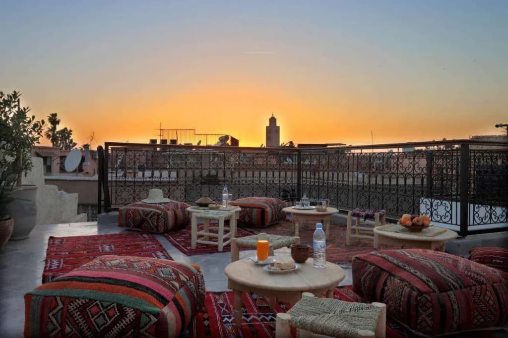Riad Makech - photo 9