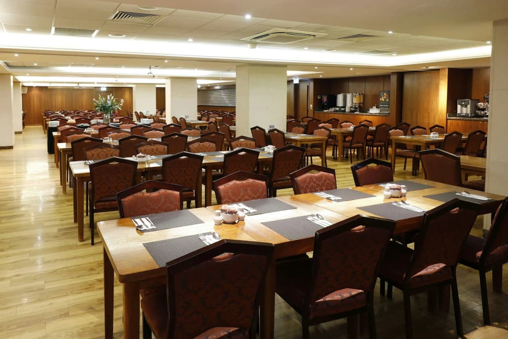 Central Park Hotel - photo 17