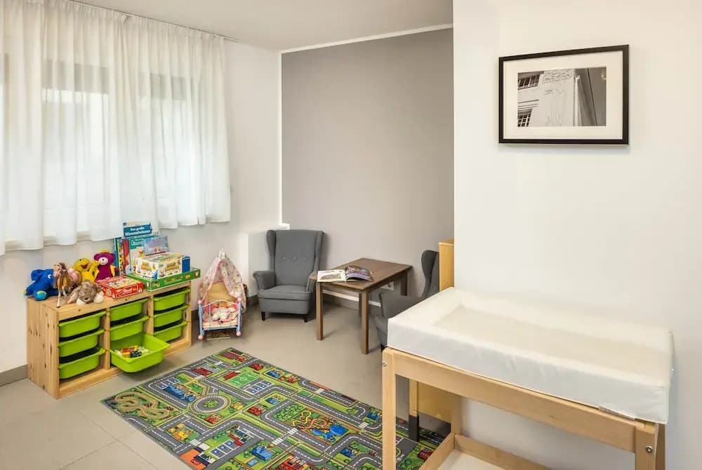Jimmy's Apartments - photo 14
