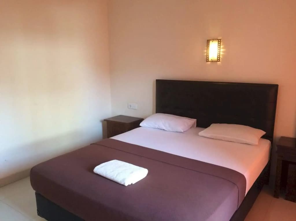 Waringin Home Stay - photo 4