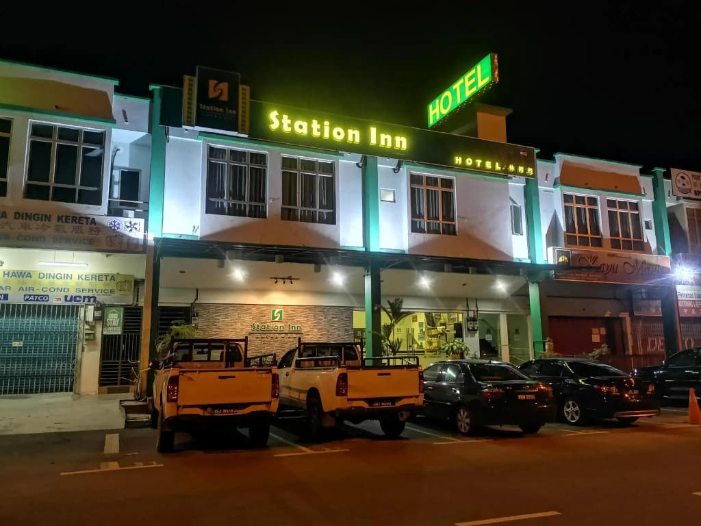 Station Inn Hotel - photo 1
