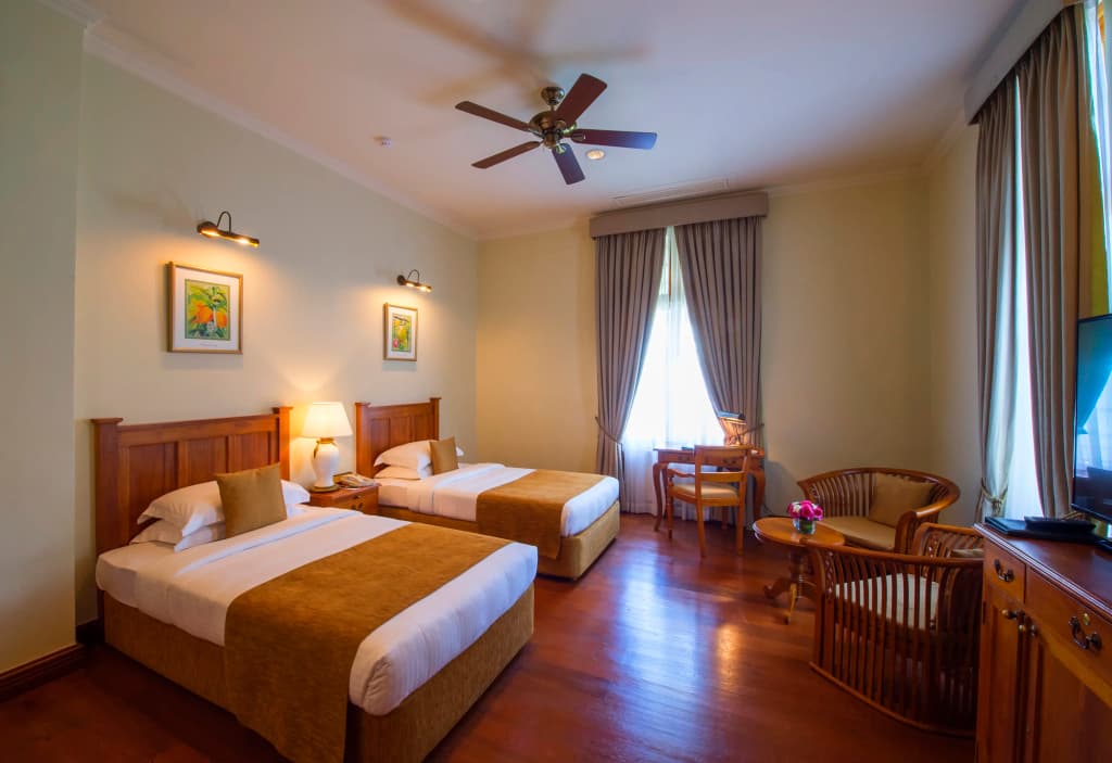 Galle Face Hotel - photo 4