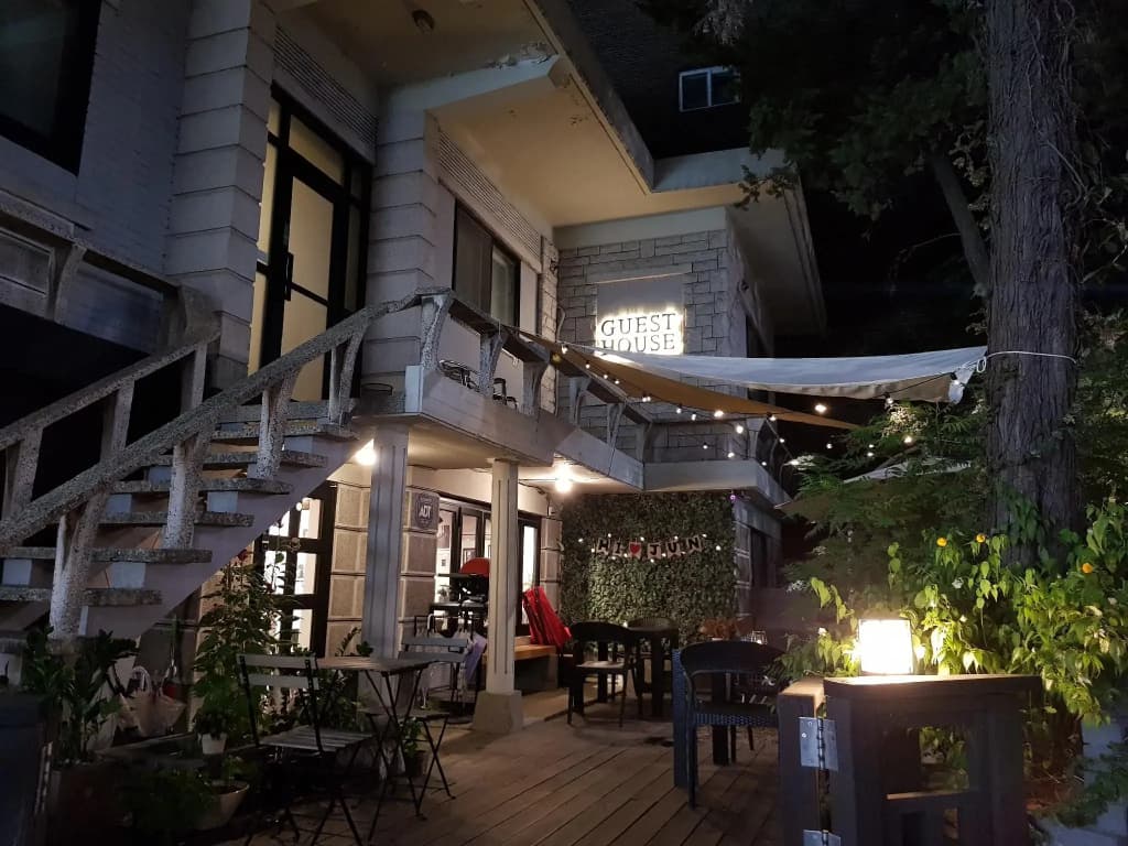 Hi Jun Guesthouse - photo 12