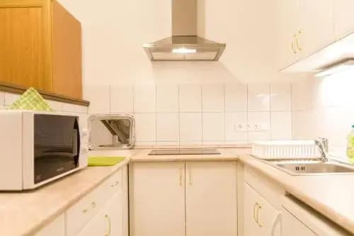 Authentic Klauzal Apartment - photo 12