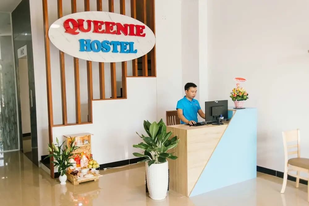 Queenie Hostel - photo 18